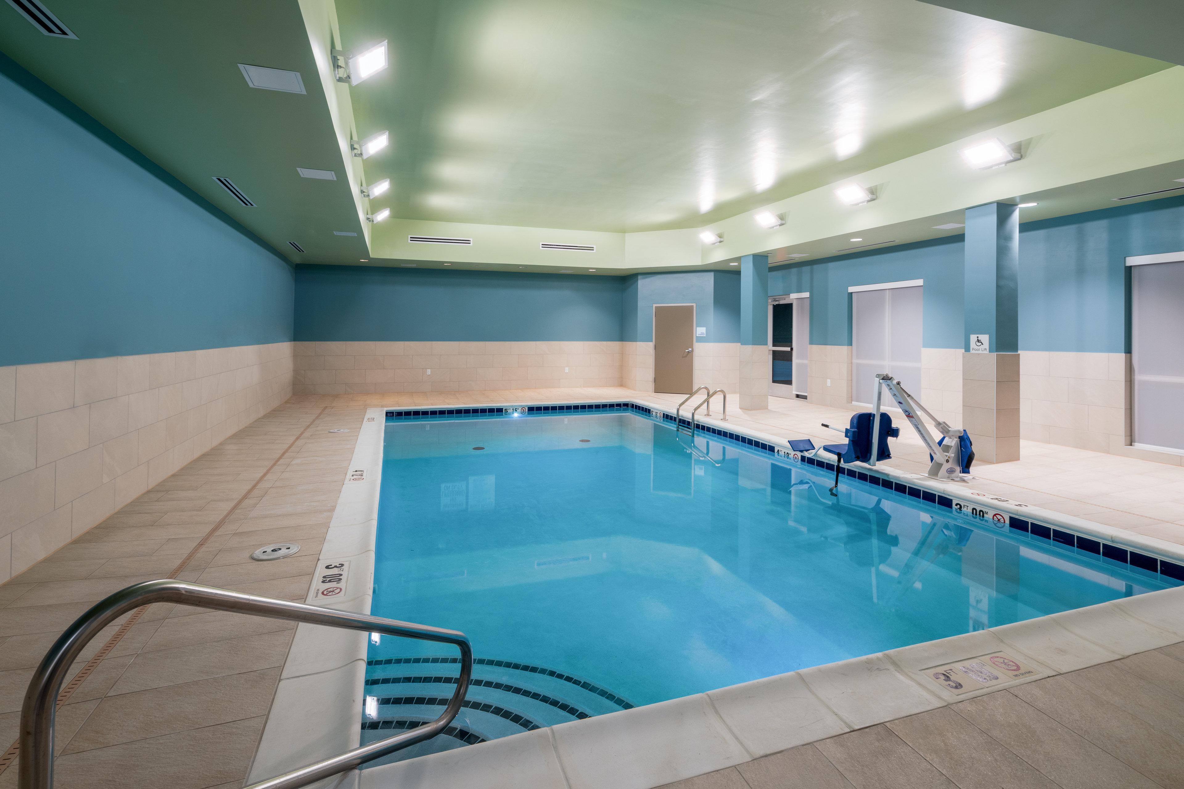 Holiday Inn Express & Suites - St Peters By Ihg Saint Peters Esterno foto
